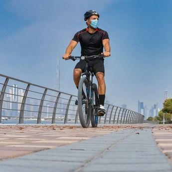  Agar Terhindar  Cedera Cyclist’s Palsy, Ikuti Tips Aman Bersepeda Ini