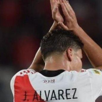  Striker Muda Argentina Julian Alvarez  Diperebutkan Juventus dan Barcelona