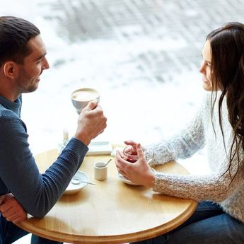 Perhatikan 7 Hal Ini Dulu Jika Ingin Berteman dengan Mantan Pacar 