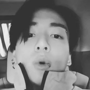 Gambar Kakak Jungkook BTS Ini Buat K-Netz Geleng-geleng Kepala
