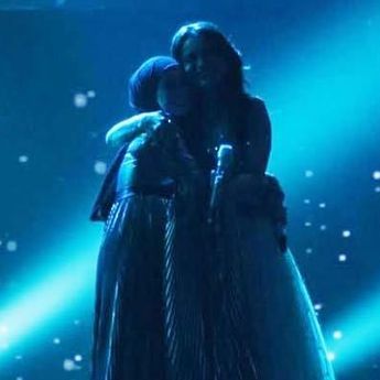  Rossa Syok Saat Lesti Kejora Alami Pendarahan di Konsernya 