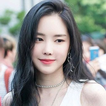 Fans Kecewa Son Na Eun Tak Bisa Ikut Promosi Comeback APINK, YG Entertainment Beberkan Alasan