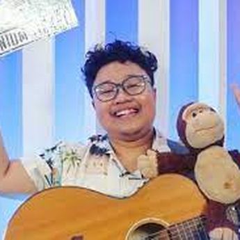  Gayatri Chandra Rilis Kamu Jauh Beri Pesan Mendalam soal Arti Jarak Jauh Sebenarnya