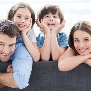 Studi: Ternyata Orang Tua yang Miliki Dua Anak akan Berumur Panjang !
