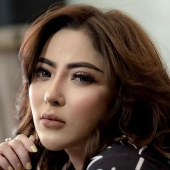 Pulang dari Rumah Sakit, Model Ayu Aulia Bakal Dibawa ke Psikiater  