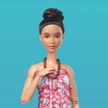 BANGGA! Butet Manurung Jadi Satu-satunya Orang Indonesia yang Terpilih Jadi Barbie Icon