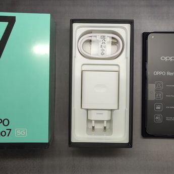 Oppo Akan Tetap Sertakan Kepala Charger di Kotak Kemasan Smartphone