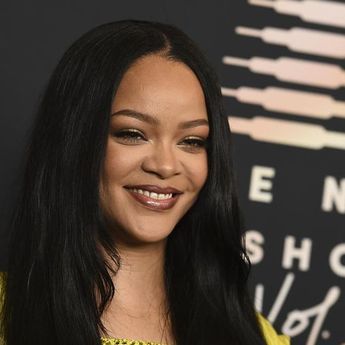 Rihanna, Jay-Z, dan Kanye West Terdaftar Menjadi Miliarder Versi Forbes  