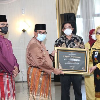 BKKBN Riau Raih Penghargaan Kanwil DJPBb Riau dengan Nilai IKPA Terbaik!