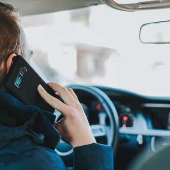 Tak Perlu Charge Ulang , Ini 7 Tips Menghemat Baterai HP Saat Mudik 