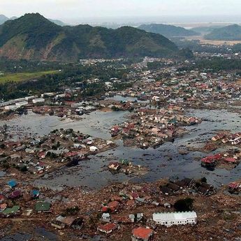 Hampir Pertengahan Bulan, Se-Indonesia Mesti Waspada! Peramal Sakti Ini Sebut di Tahun 2022 akan Terjadi Dua Bencana Alam yang Berpotensi Kiamat