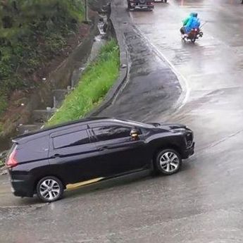 Mobil Gagal Nanjak, Begini Caranya Untuk Mengatasinya  