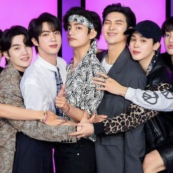 Unggah Pesan Menyentuh Usai BTS Umumkan Hiatus Sebagai Grup, V Janjikan Hal Manis Ini Pada Penggemar