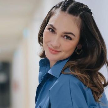  Ternyata, Olahraga Setiap Hari adalah Resep Tubuh Bugar Luna Maya 