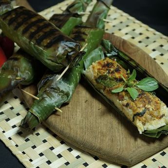 Resep Nasi Bakar Kemangi, Alternatif Buat Yang Bosan Olahan Kambing