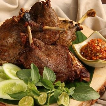 Agar Crispy Dan Lemaknya Berkurang,  Berikut 3 Tips  Masak Kulit Bebek