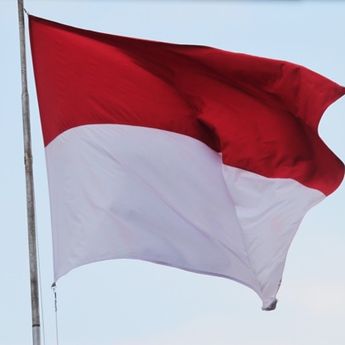 Mau Tahu Bagaimana Tata Cara Pasang Bendera Merah Putih yang Benar? 