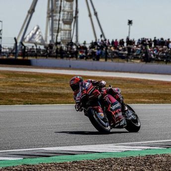 Hasil MotoGP Inggris 2022; Bagnaia Juara, Zarco Mengalamai Crash  