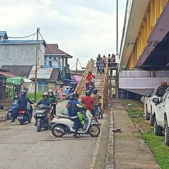 Jalur Alternatif Jembatan Putri Paser, Bak Adu Nyali! Pengelola Proyek Tidak Jelas