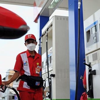 Menteri ESDM Minta Masyarakat Dari Kalangan Mampu Tak Lagi Beli BBM Subsidi  