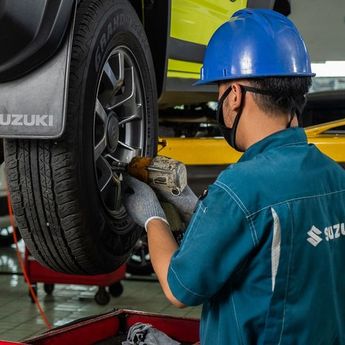 Ini Pertimbangan Ban Mobil Harus Lakukan Ritual Spooring  