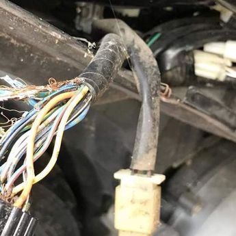 Lampu Rem Skutik Sering Putus, Coba Periksa Bagian Ini  