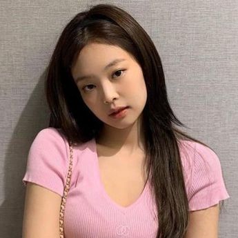 Disemangati Oleh Penggemar Jennie BLACKPINK Hampir Menangis Gegara Ini