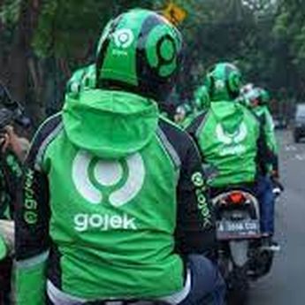 Para Ojol Siap Siap Untuk Menerima BLT Subsidi BBM, Yuk Cek Syaratnya