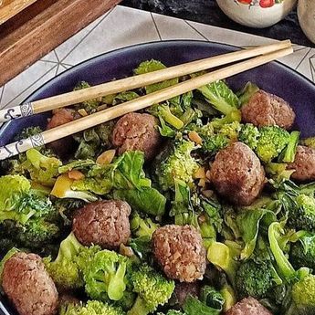 Resep Tumis Brokoli Ayam, Lauk Pendamping untuk Makan Siang Keluarga