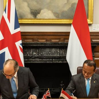 RI-Inggris Teken Kerja Sama Perluasan Investasi, Bahlil: Ini Langkah Awal yang Baik.