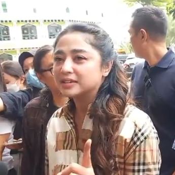 Disebut Mandul, Dewi Perssik Laporkan Fans Fanatik Leslar ke Polisi