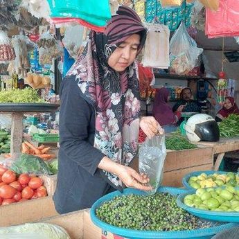 Penjualan Mulai Meningkat di 2022, Namun Pembeli Masih Belanja Secukupnya 