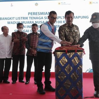 Jelang KTT G20, Menko Luhut Resmikan PLTS Terapung Milik PLN di Nusa Dua Bali