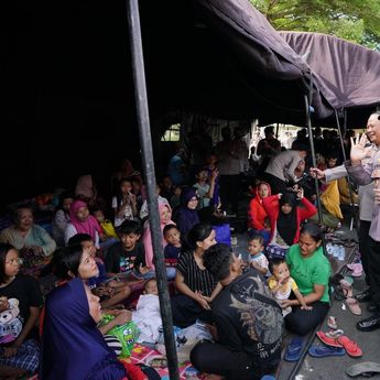 Polri Siapkan WC Portable dan Mobil Water Treatment untuk Korban Gempa Cianjur