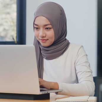 40 Contoh Soal Ujian Sekolah (US) Bahasa Inggris Kelas 12 dan Jawaban