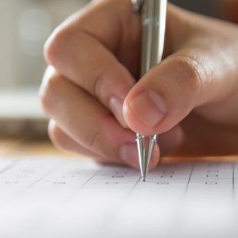 12 Contoh Soal Teks Editorial Kelas 12, Lengkap dengan Jawaban