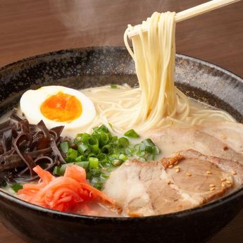 Pakai Kaldu Ayam Dan Miso, Berikut Cara Membuat Ramen Klasik Ala Jepang