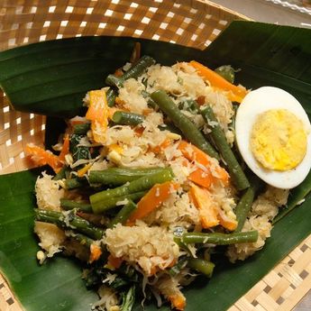Terbuat Dari Sayur-Sayuran, Berikut  Ini Cara Membuat Gudangan 
