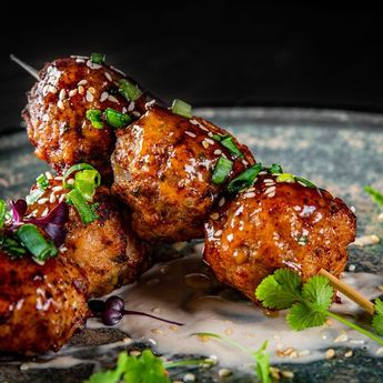 Lengkap Dengan Sausnya, Berikut Cara Membuat Bakso Bakar Ikan