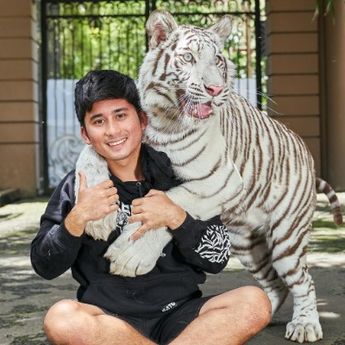 Biodata Alshad Ahmad, Sepupu Raffi Ahmad yang Pelihara 3 Harimau
