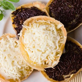 Buat Camilan Saat Sibuk Kerja, Berikut Resep Martabak Mini Pisang Keju