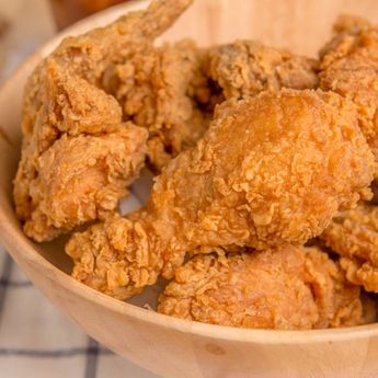 Pakai Tepung Instan, Berikut Cara Membuat Ayam Goreng Tepung