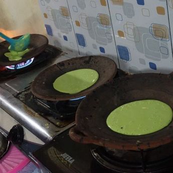 Agar Tidak Cepat Pecah, Berikut 3 Cara Masak Pakai Cobek Tanah Liat