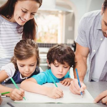 Komunikasi, 1 dari 6 Tips Mengasuh Anak Bagi Pasangan Mix Culture