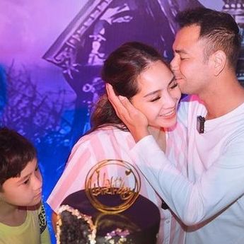 Raffi Ahmad dan Nagita Slavina Dapat Kejutan Unik dari Rafathar di Hari Ulang Tahun