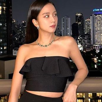 Member BLACKPINK Jisoo Diam-diam Syuting MV di Luar Negeri Buat Debut Solo!