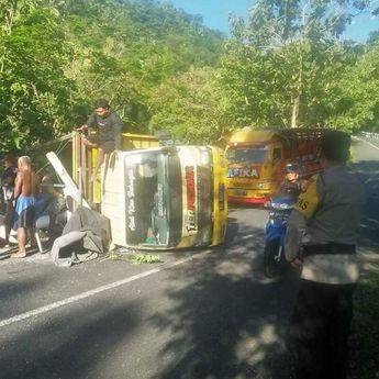 Cara Benar Menyalip Truk di Tanjakan, Pastikan Keadaan di Sekitar Aman  