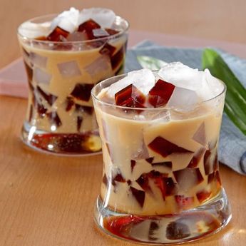 Resep Es Jelly Susu, Takjil Segar untuk Buka Puasa di Rumah!