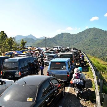 Daftar Benda yang Wajib Disiapkan di Bagasi Mobil Saat Pergi Mudik  