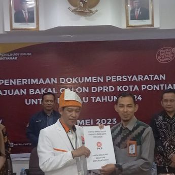 DPD PKS Pontianak Daftarkan Bakal Calon Legislatifnya